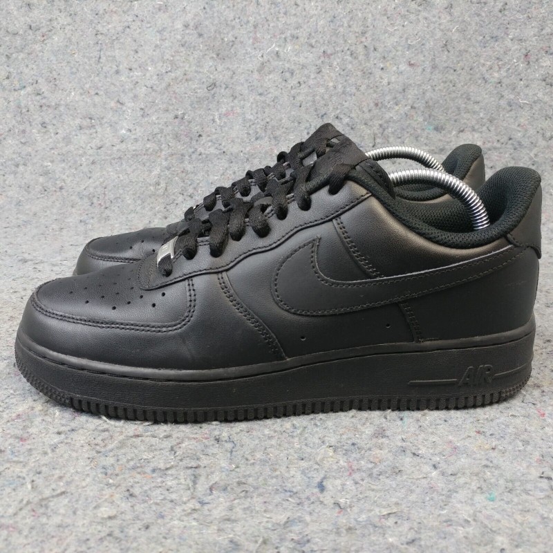 Nike Air Force 1 Low Mens Shoes Size 9.5 Sneakers AF1 Triple Black CW2288-001