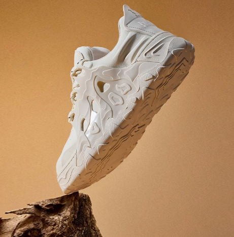 Men's white shoes trendy brand men's shoes autumn and winter new bread shoes men's height increase men's casual shoes