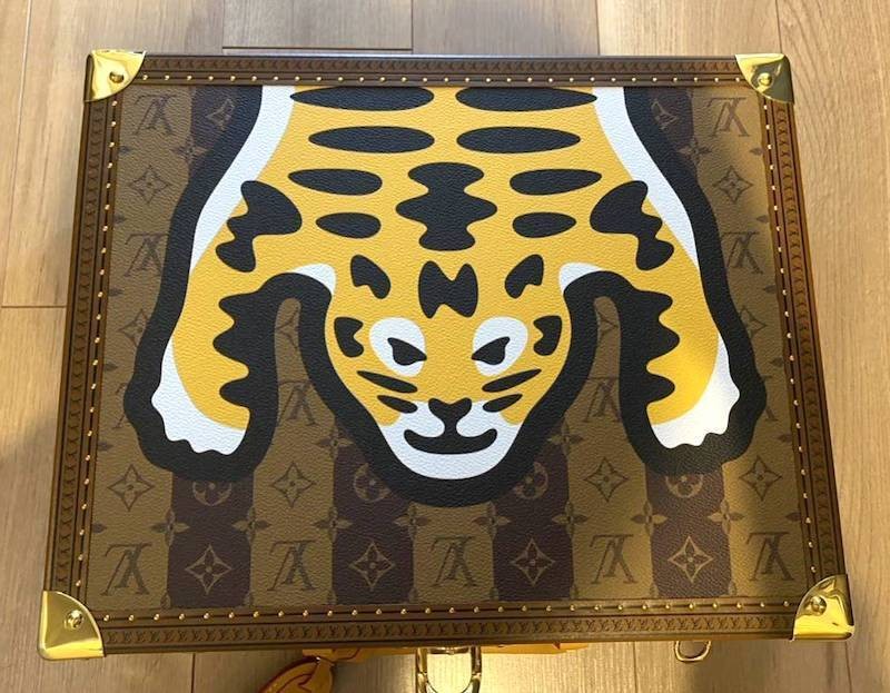 Louis Vuitton Nigo Cotteville 40 handbag briefcase Trunk Tiger brand new and rare-