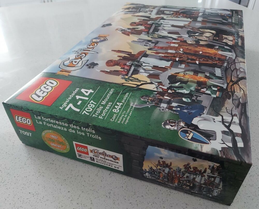 New LEGO Castle TROLL MOUNTAIN FORTRESS 7097 Kingdom knight troll witch orc king