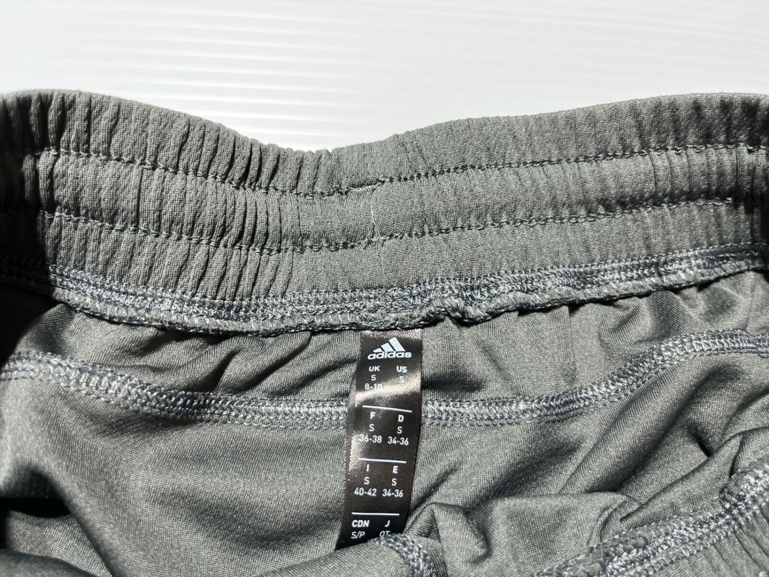 Womens Gray Adidas Stretchy Athletic Shorts Size S R5