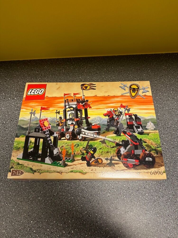 LEGO Castle: Bull's Attack (6096)