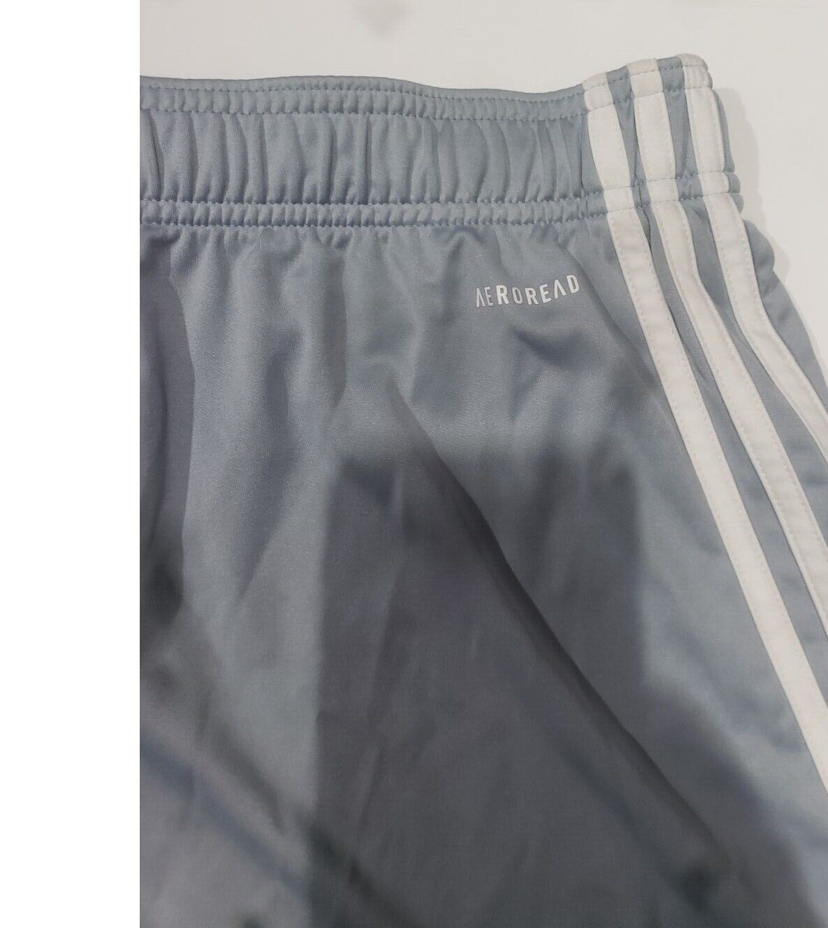Adidas Grey AeroReady Sports Women's Shorts Large in Good Condition-