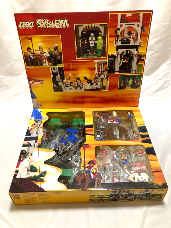 LEGO Castle 6090 Royal Knight's Castle1 Original Vintage MISB!!