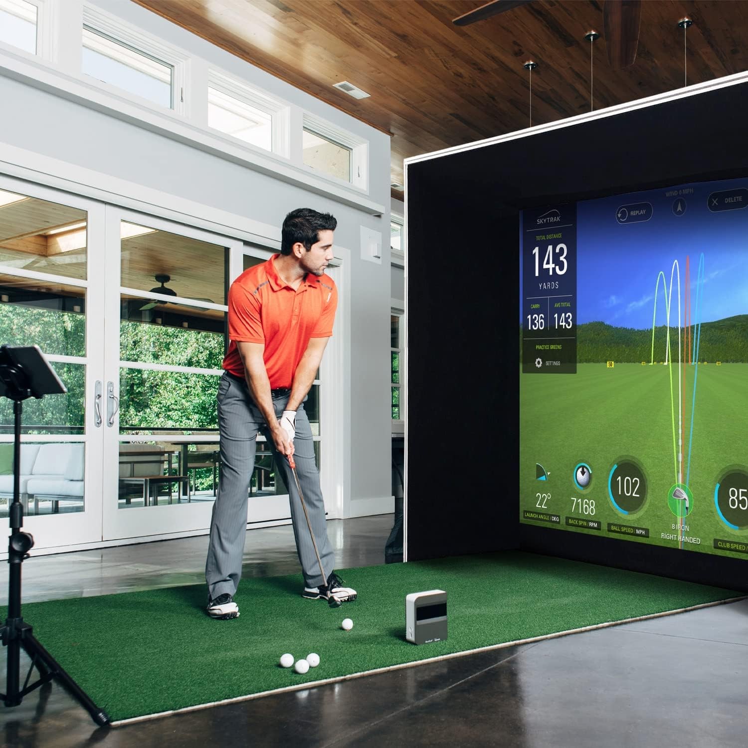 SkyTrak Golf Launch Monitor and Golf Simulator with Metal Case