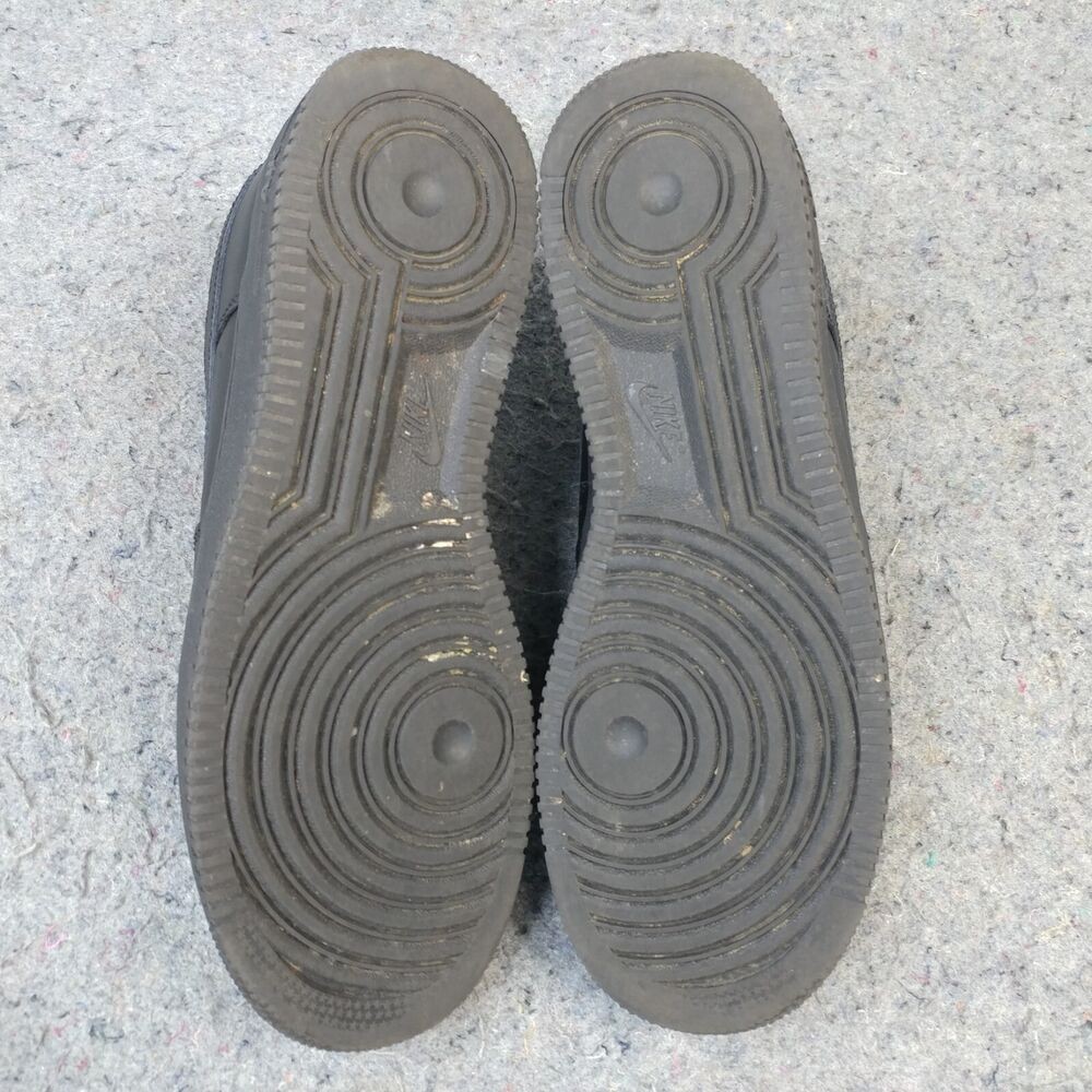 Nike Air Force 1 Low Mens Shoes Size 9.5 Sneakers AF1 Triple Black CW2288-001