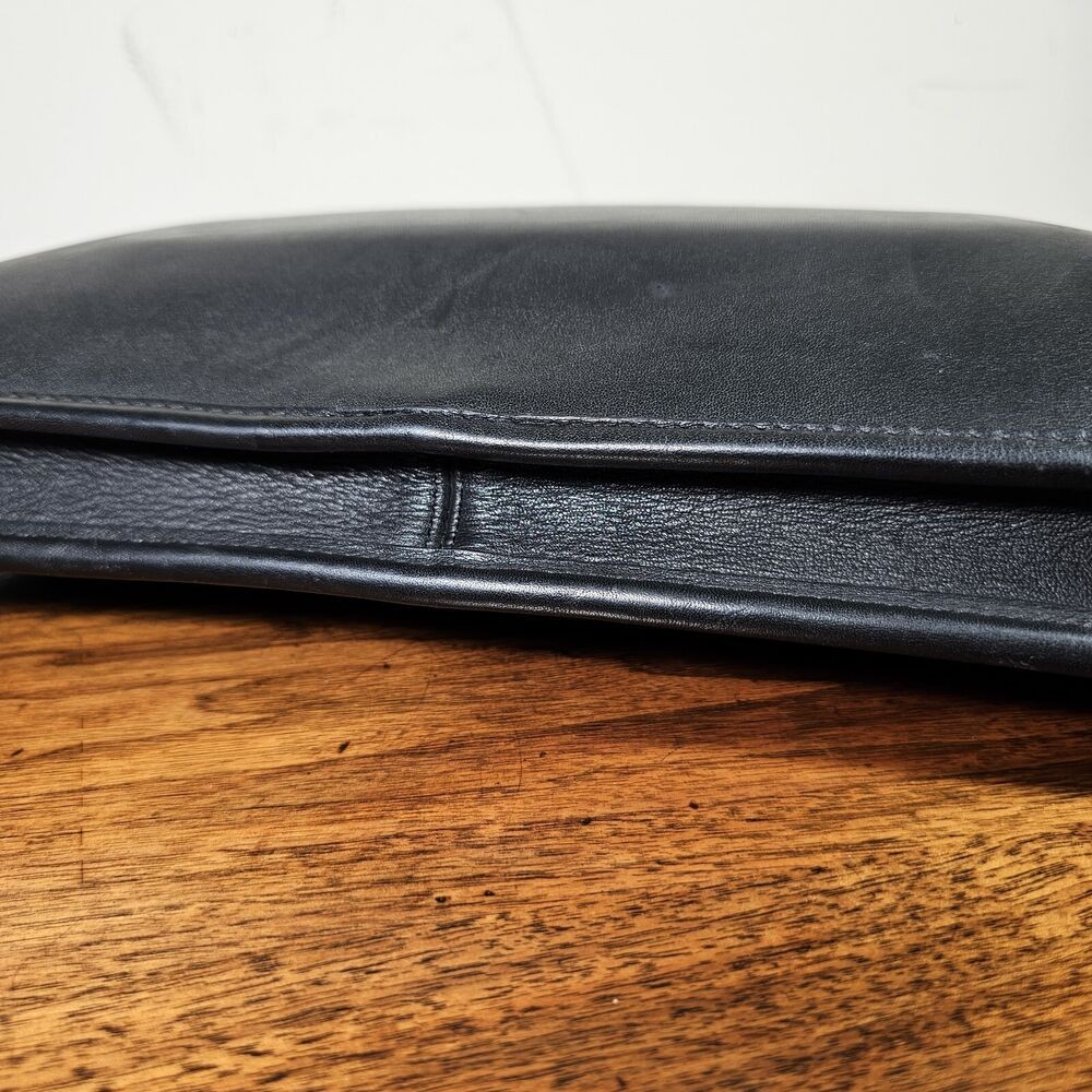 VINTAGE MADE IN USA Coach Black Glove Leather Zip Document Portfolio Laptop Case